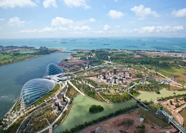 Gardens by the Bay_01